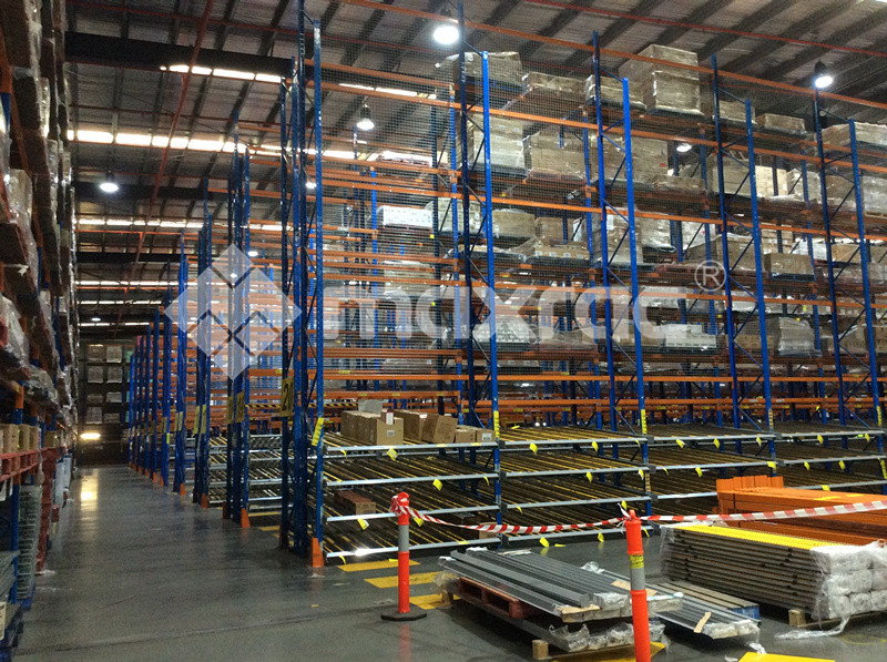 Carton live storage in Australia