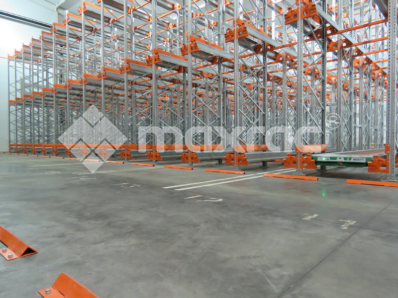 Drive in racking system with shuttle cart In New Zealand