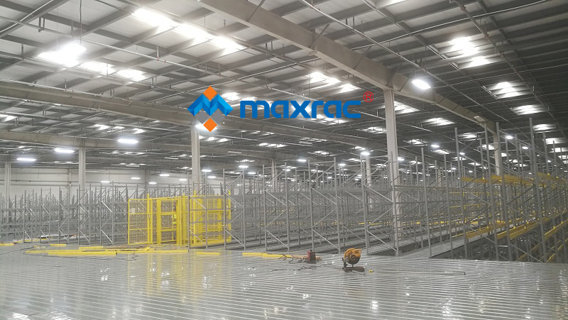 Steel Mezzanine Platform for Leading E-commerce Service Provider