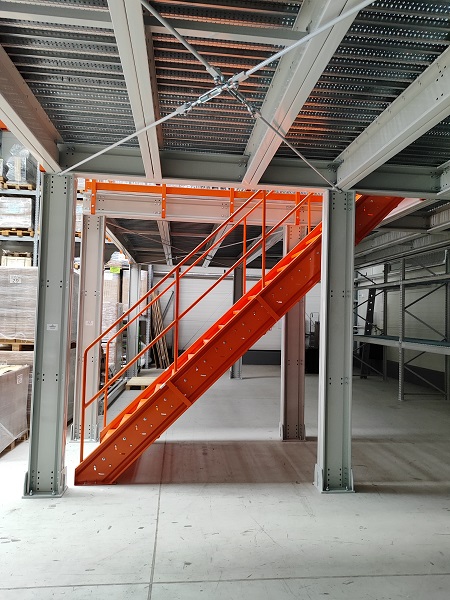 Maxrac Delivers Premium Mezzanine Steel Platform Project in Poland Maxrac Delivers Premium Mezzanine Steel Platform Project in Poland