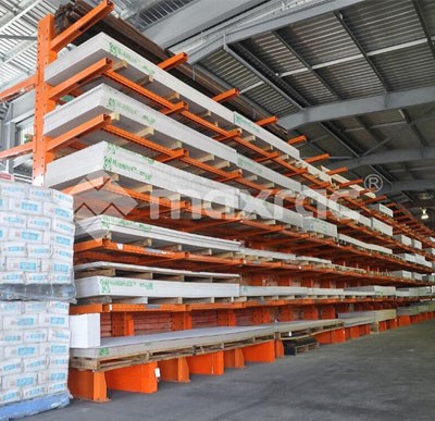 Types of Industrial Racking for the Warehouse