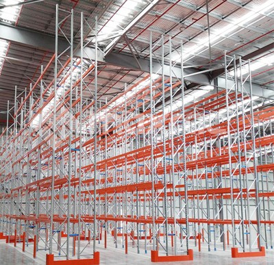 How Much Weight Can Pallet Racks Hold?