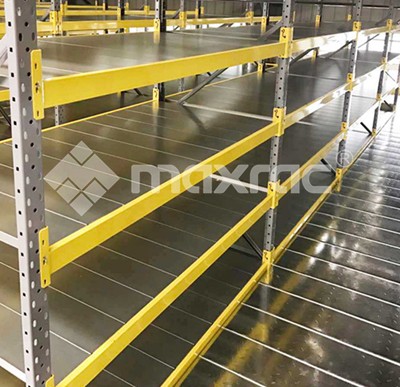 Steel Shelving Specification Guide