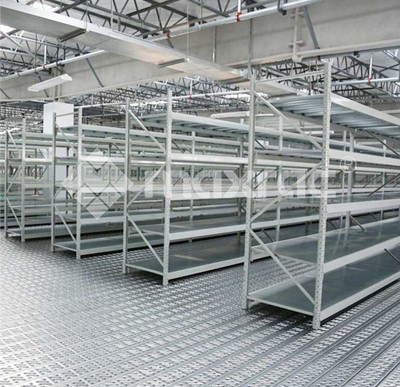 Things to Look for When Buying Longspan Shelving
