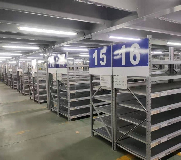 Maxrac Expands Production Capacity for Heavy Duty Longspan Shelving Systems